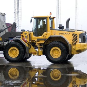 volvo-benefits-wheel-loader-l110f-t3-complete-control-2324x1200