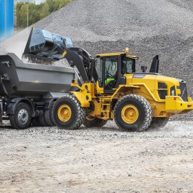 volvo-benefits-wheel-loader-l60gz-t3-volvo-buckets-2324x1200